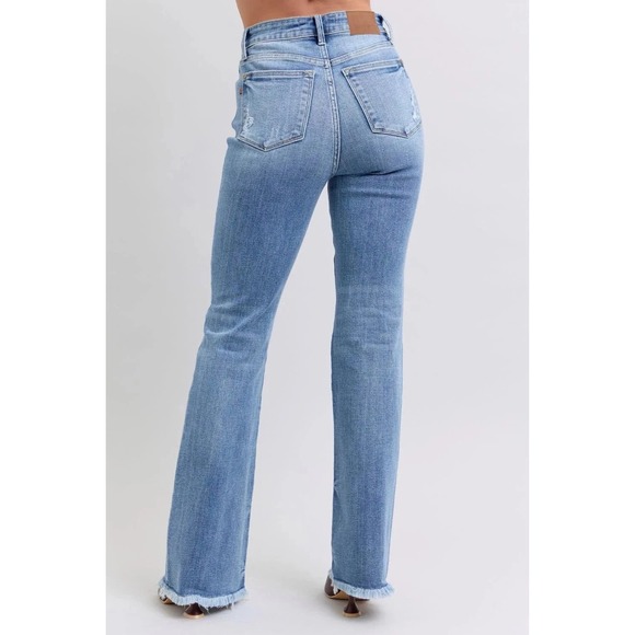 Judy Blue The Gloria HR Bootcut Denim Jeans Size 13/31 Distressed Fray Hem NWT - Picture 5 of 14